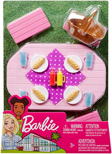 Barbie Muebles de Exterior para la Casa de Muñecas, Accesorios y Mesa de Picnic (Mattel FXG40) , color/modelo surtido