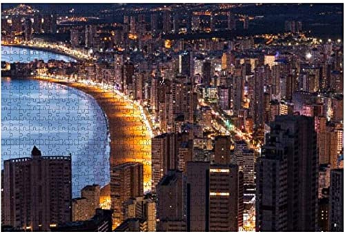 AMTTGOYY 1000 Piezas de Rascacielos de Benidorm en Luces del Atardecer, Provincia de Alicante, España, Rompecabezas de Piezas Grandes para Adultos, Juegos creativos,