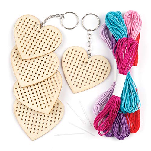 Baker Ross- Kits de llaveros de Madera con Forma de corazón para Punto de Cruz (Pack de 5) Que los niños Pueden Crear y Decorar para San Valentín y el Día de la Madre