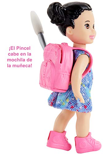 Barbie Quiero Ser Maestra de Arte, Muñeca Latina con Bebé y Accesorios (Mattel GJM30)