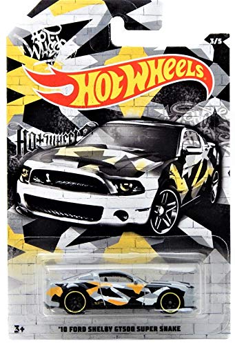 2020 HW Wal Mart Exclusive Camo Series 3/5 '10 Ford Shelby GT500 Super Snake Die Cast Car