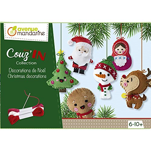 Avenue Mandarine KC062C - Une boite créative Mini Couz'in comprenant 6 personnages de Noël à coudre 10x3x6 cm, une aiguille et 3 pelotes de fil (notice incluse)