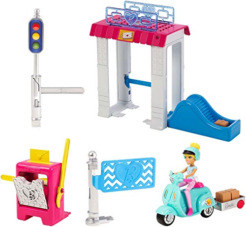 Barbie On the go, Oficina de correos, muñeca con accesorios (Mattel FHV85) , color/modelo surtido