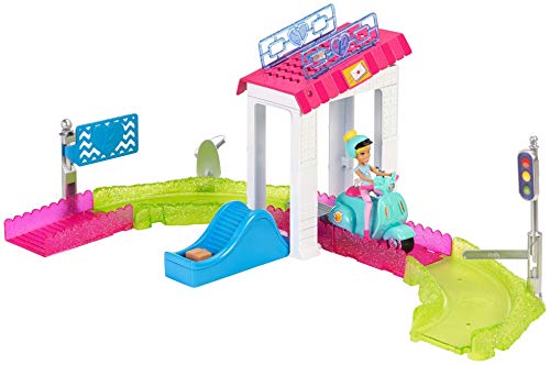 Barbie On the go, Oficina de correos, muñeca con accesorios (Mattel FHV85) , color/modelo surtido