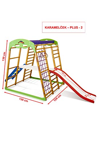 Centro de actividades con tobogán ˝Karamelcek-Plus-2˝, red de escalada, anillos, escalera sueco, campo de juego infantil