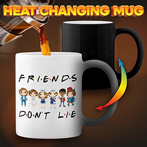 Friends Dont Lie Anime Kawaii Stranger Things Taza de café negro mágico Mug