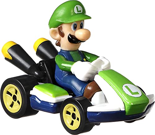 Hot Wheels Mario Kart Primera Aparición Pack con 4 Mini Coches de Juguete con Personaje + Yoshi, Vehiculos, Coche de Juguete (Mattel GBG29) , Color/Modelo Surtido