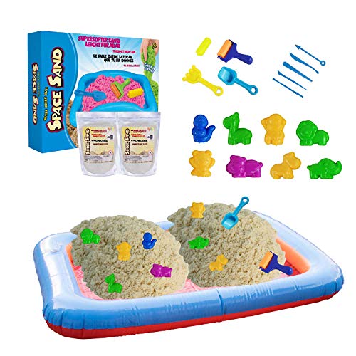 Leo & Emma 1.8kg Juego de Arena Magia Safari Zoo 20 pcs. 8 moldes con Animales, Pala, Herramienta de Modelado, Caja de Arena - Nuevo Modelo Probado por TÜV (1.8kg Blanco)