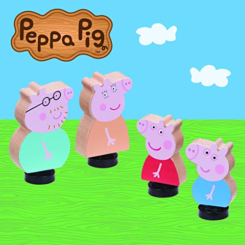 Peppa Pig 674 07207 Peppa's Wood Play Family - Juego de Figuras de Madera, Color Rosa