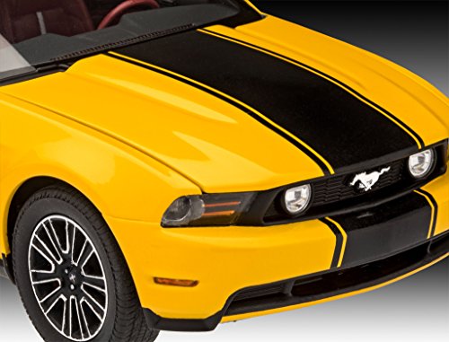 Revell Revell-2010 Maqueta 2010 Ford Mustang GT, Kit Modelo, Escala 1:25 (7046)(07046), Multicolor, 19,2 cm de Largo