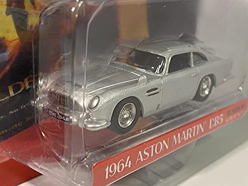 1974 AMC Hornet Red y 1964 Aston Martin DB5 (RHD) Plata (James Bond 007) Juego de 2 coches 1/64 modelos de coches fundidos por Johnny Lightning JLPK011-BOND