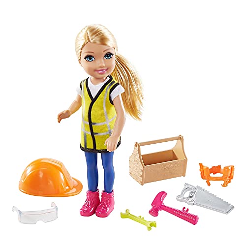 Barbie Chelsea Trabajadora de la construcción Muñeca rubia con accesorios de obra de juguete, para niñas y niños +3 años (Mattel GTN87)