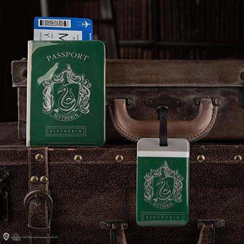 Cinereplicas Harry Potter - Etiqueta de Equipaje y Funda Pasaporte Slytherin - Licencia Oficial