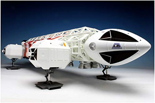 CMP 825 "Space:1999 Eagle Transporter" modelo de plástico de 55,9 cm