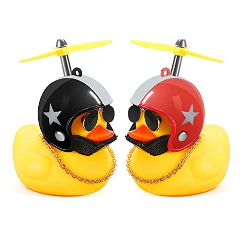 Juguetes de pato de goma, decoraciones de tablero de coche de pato, adornos de coche de pato de goma, pato fresco con hélice / casco / gafas de sol / cadena de oro (Estrella Negra + Estrella Roja)