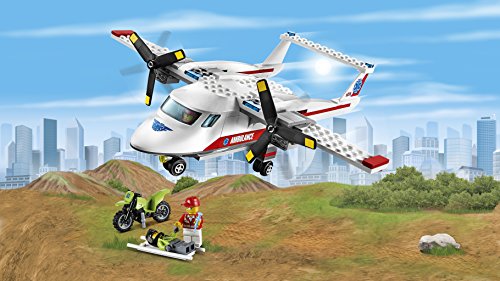 LEGO City - Avión médico (60116)