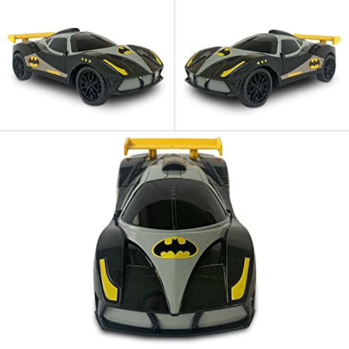 Mondo Motors - RC Batmobile Batman DC - Modelo teledirigido a Escala 1:28 - hasta 10 km/h de Velocidad - Coche de Juguete para niños - 63699