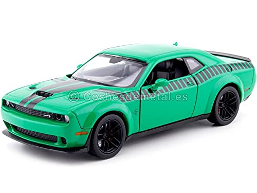 Motormax 73786 Dodge Challenger SRT Hellcat Widebody verde con rayas negras GT Racing Series 1/24 modelo de coche fundido a troquel