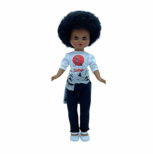 Muñeca Sintra 40 cm. Camiseta negra mulata personalizable Modelo 2021 con Ropa de diseñador elegante, hermana de Sintra, mismas medidas. Hecho en España por Folk Artesanía. Mod 21CA