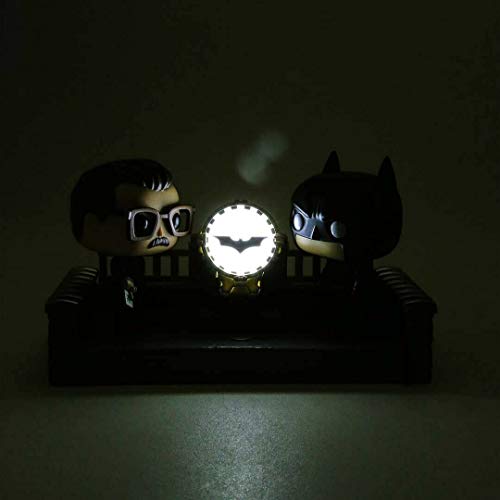 Pop! Figura De Vinil: Movie Moment: Batman 80th - with Light Up Bat Signal