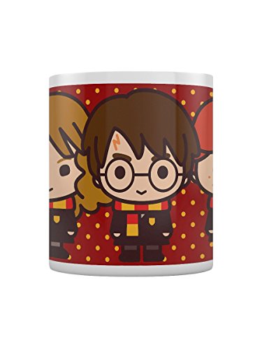 Pyramid International Harry Potter - Taza Chibi Harry Ron Hermione, 320 Ml + Juego De Cartas Harry Potter I'M Going To Hogwarts. Cartamundi