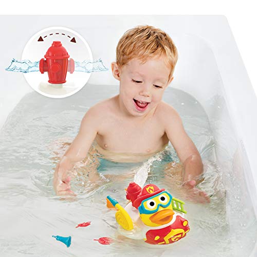 Yookidoo Jet Duck Bombero Juguete de baño con Bomba de Agua Potable – Desarrollo sensorial y diversión de baño para niños – Juguete de baño con Pilas con 15 Piezas – Edad 2+