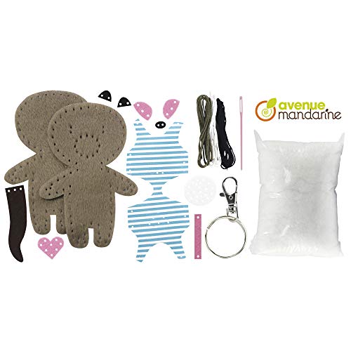 Avenue Mandarine - Mini Couz'In Romy - Porte-Clé Loutre à Coudre - Figurine en Feutrine + Aiguille et Accessoires - Initiation à la Couture Enfant dès 7 ans - KC049C