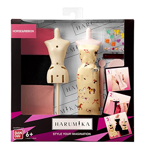 BANDAI Harumika diseño Deluxe – Tema Horse & Ribbbon – Kit de Manualidades – CREA tu Propia Moda – 40435