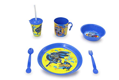 JAMARA- Batman - Vajilla Infantil (8 Piezas, con Licencia Oficial, Apto para lavavajillas, Plato, Taza, Cuenco para Cereales, Tenedor, Cuchara, Vaso con Tapa y Pajita), Color Azul (410135)