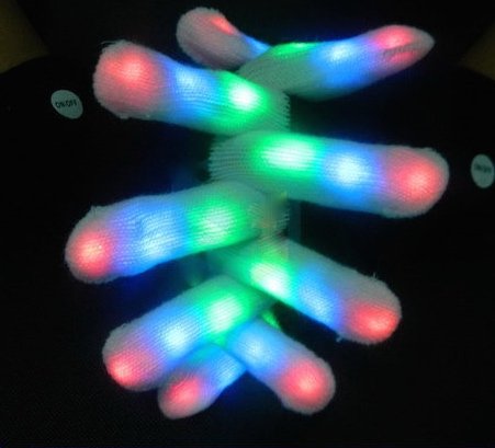 Mágicos 7 modo de guantes coloridos LED Rave dedo de la luz de iluminación que destellan Guantes Guantes Unisex - un par ( NEGRO / BLANCO DEDOS )