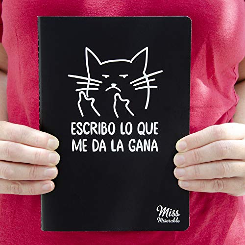 Milimetrado 105132 Miss Miserable - Cuaderno A5 Gato macarra - Regalo práctico con frases graciosas, negro con ilustración en blanco