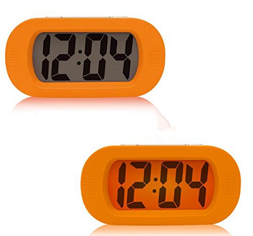 Moon mood Digital Despertador Reloj para Niños, Simple Reloj Silencioso Digital LCD Grande Pantalla Snooze/Light Baterias Powered con Cubierta Protectora de Silicona Digital Despertador Naranja