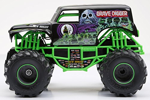 New Bright F/F Monster Jam Grave Digger RC Car (1:24 Scale) by New Bright - Import