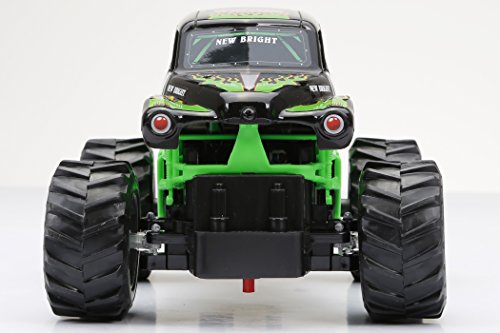 New Bright F/F Monster Jam Grave Digger RC Car (1:24 Scale) by New Bright - Import