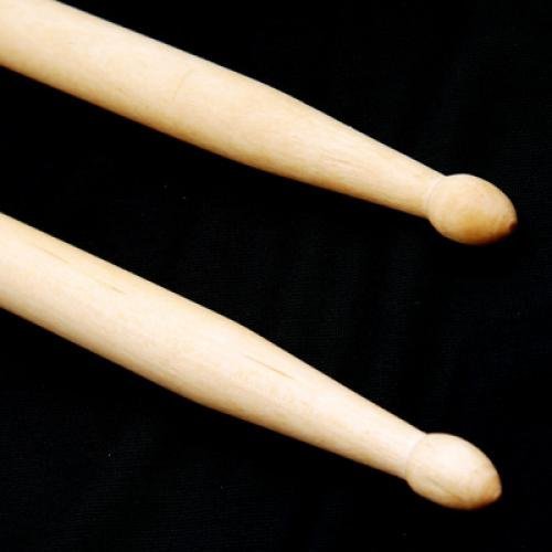 SODIAL(R) Par de 5A Baquetas de madera de arce Juego de palo para tambor Ligero Profesional