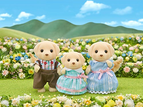 Sylvanian Families 5305 Labrador - Juego de 3 Figuras para casa de muñecas