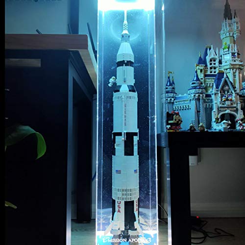 TONGJI Vitrina de Acrílico con Luces Compatible con Lego 21309 Ideas-NASA Apolo Saturno V, Vitrina A Prueba De Polvo (Modelo No Incluido)