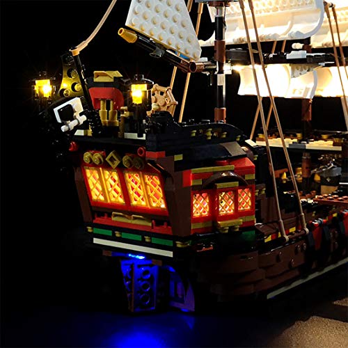 TRCS Juego de iluminación LED para barco pirata, funciona con USB y batería, compatible con Lego 31109 Creator, barco pirata 3 en 1, sin set Lego