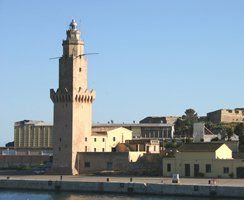 KIT MAQUETA FARO DE PORTO PI DE PALMA DE MALLORCA, AEDES 1259