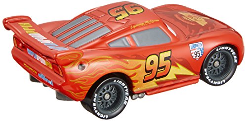 Tomica Cars 2 C-15 Lightning McQueen World Gran Prix Ver [JAPAN] (japan import)